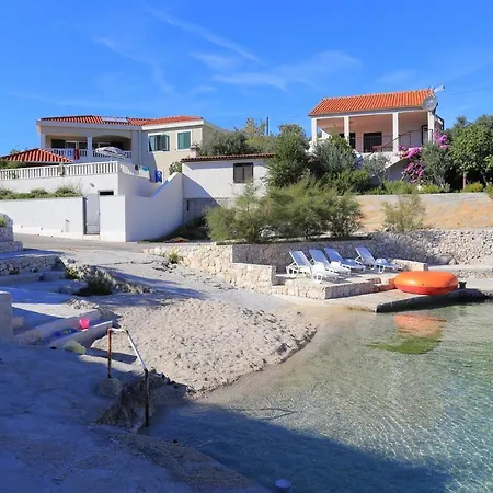 Ostricka Luka 17086a Apartament Sevid