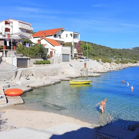 Apartament Ostricka Luka 17086a *